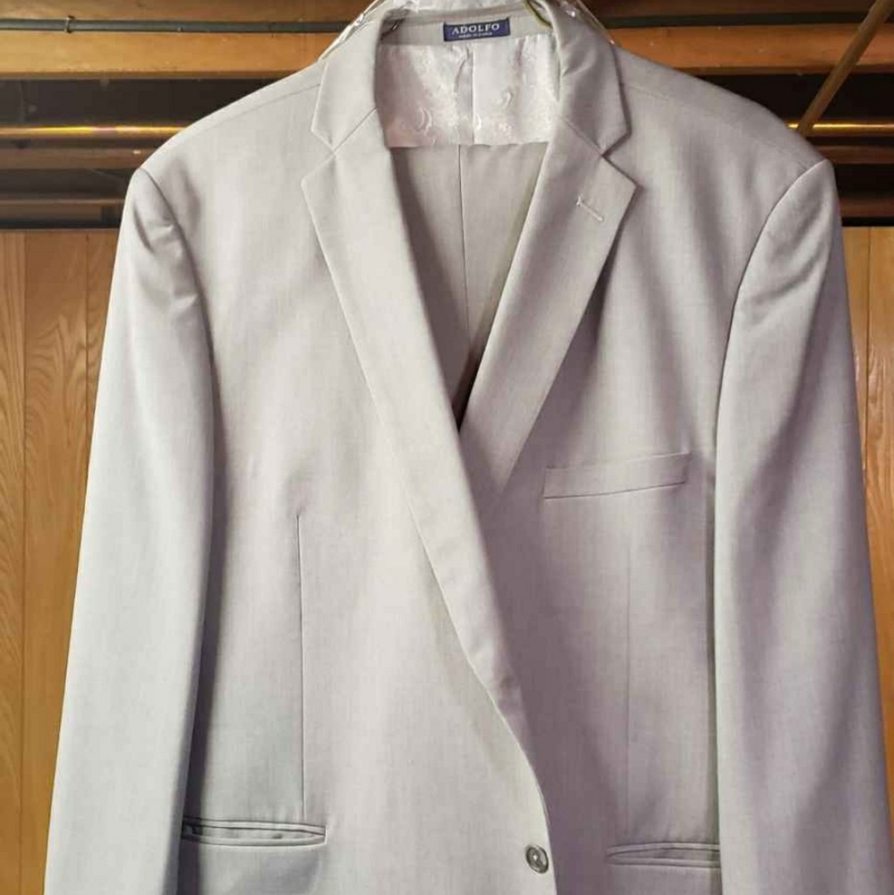 Men's suit